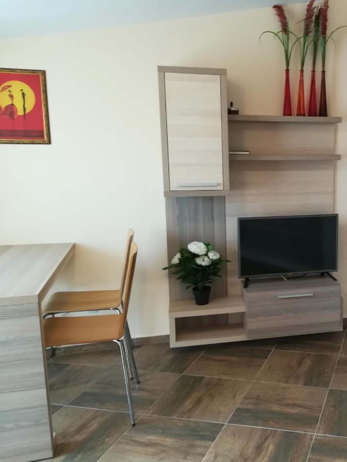Къщата С Чешмата Veliko Tarnovo Exterior foto