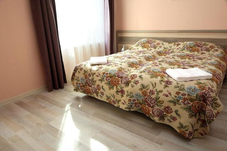 Къщата С Чешмата Veliko Tarnovo Exterior foto
