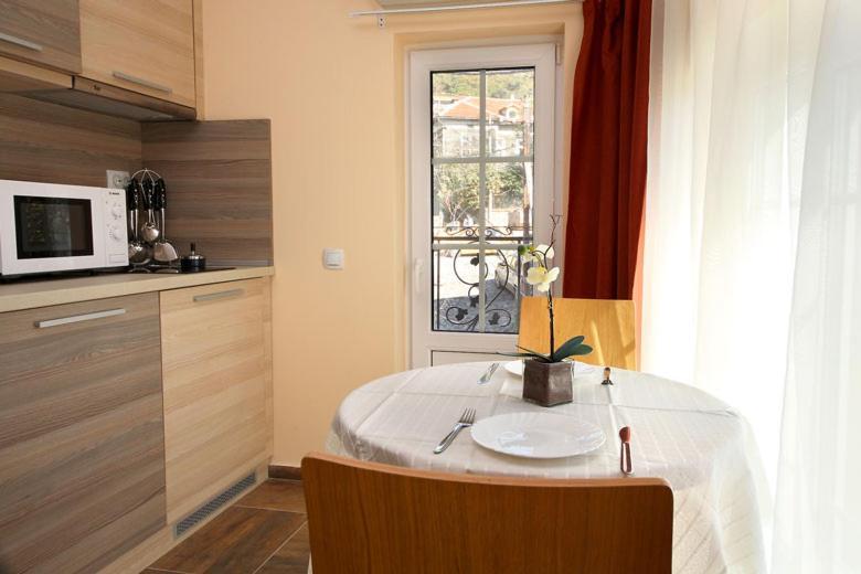 Къщата С Чешмата Veliko Tarnovo Exterior foto
